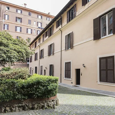 Apartment Modern 2br In San Pietro / Vaticano By Sonder